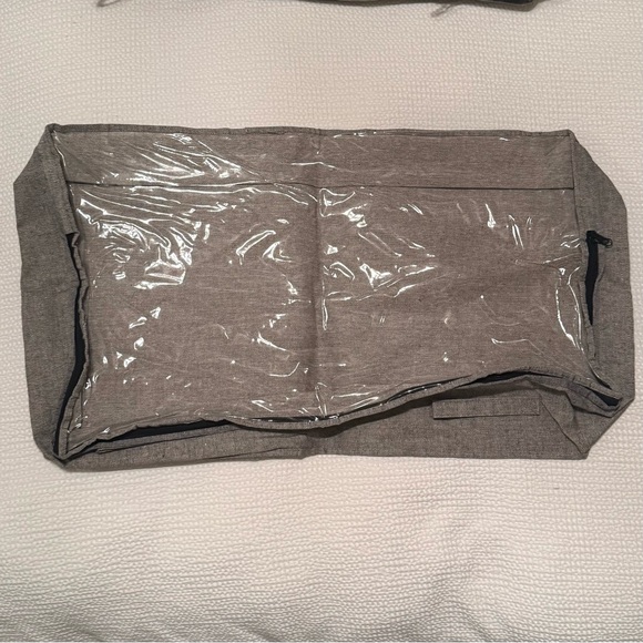 Storage Solutions | bedding, blankets, or seasonal clothing | set of 4 - Picture 6 of 9